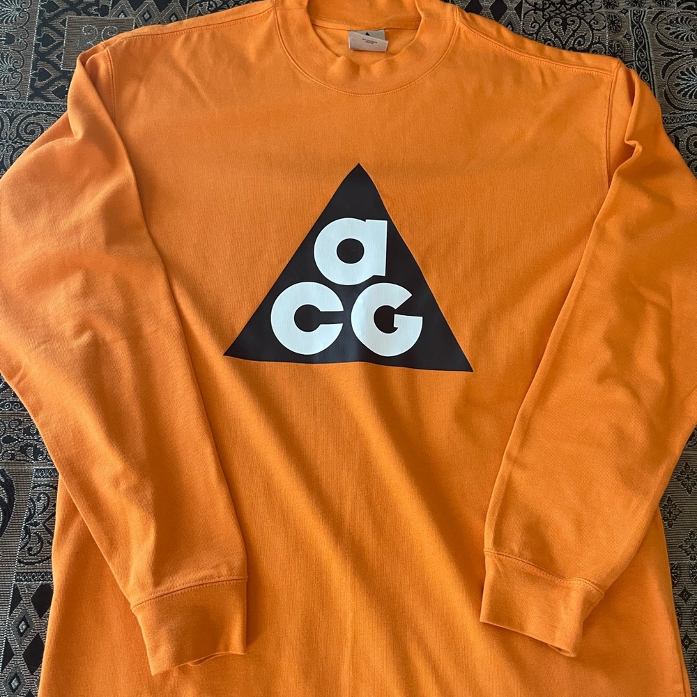 Nike ACG Men’s Crewneck Sweatshirt Never Worn